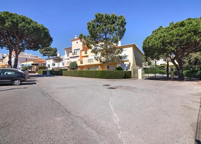 Jardins De Santa Eulalia Apartment *